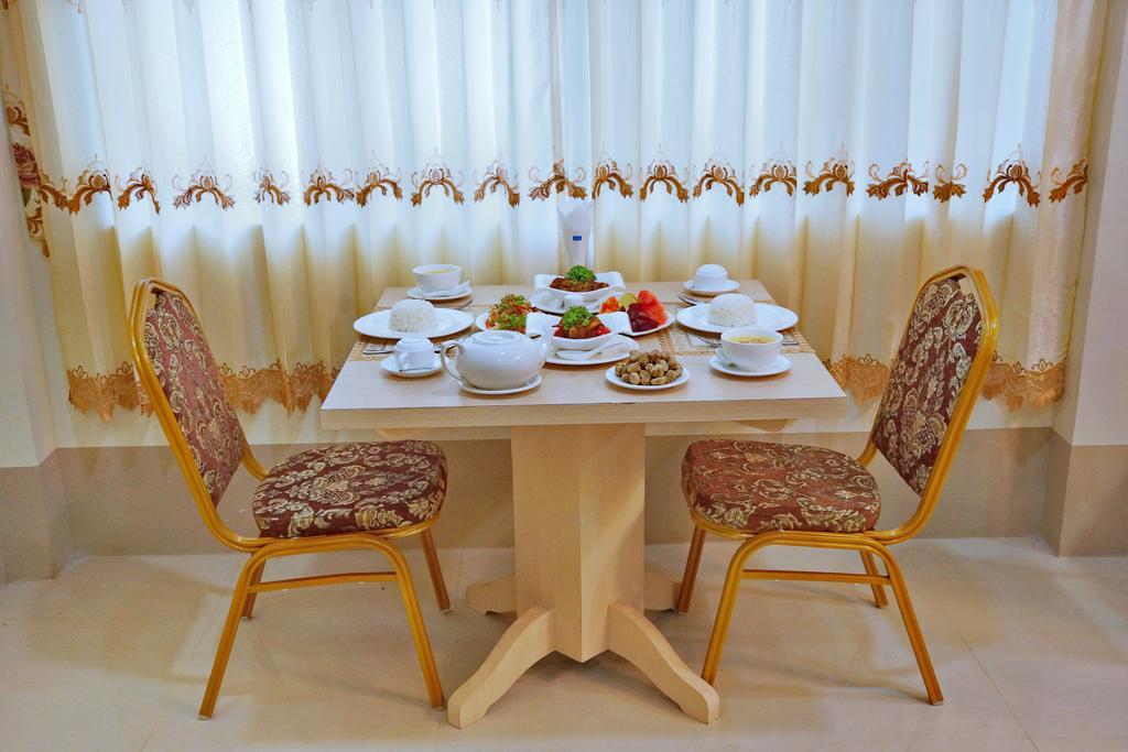 Hotel Victory Point Mandalay Esterno foto