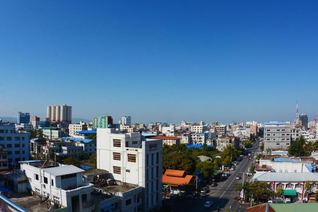 Hotel Victory Point Mandalay Esterno foto
