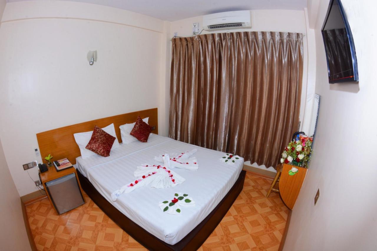 Hotel Victory Point Mandalay Esterno foto